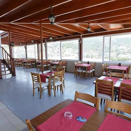 Hotell Airport Guelluek Milas